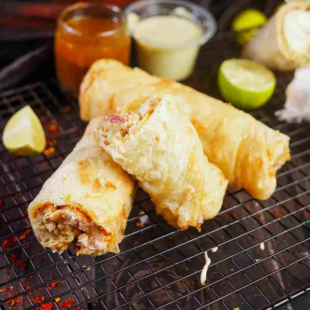 Chicken Cheese Roll