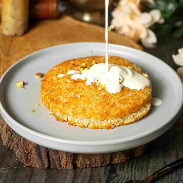 Knafeh